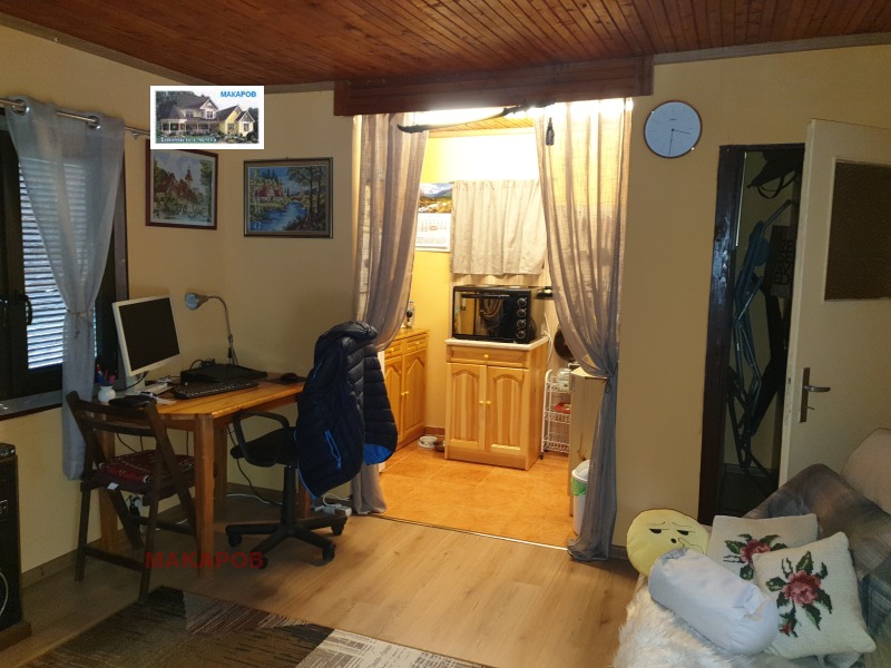 Продава  Къща област Перник , с. Кладница , 51 кв.м | 22384095 - изображение [13]