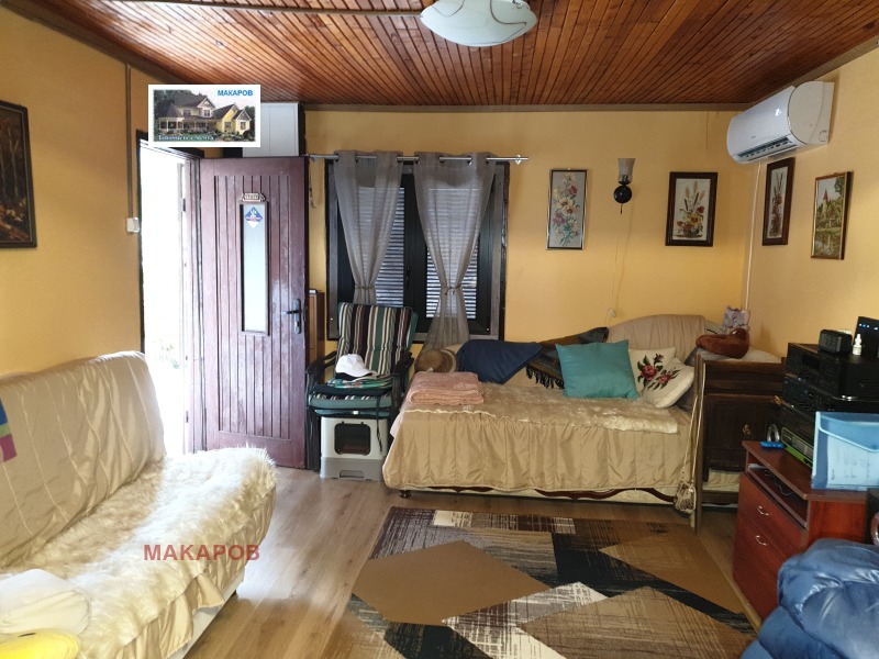 Продава  Къща област Перник , с. Кладница , 51 кв.м | 22384095 - изображение [12]