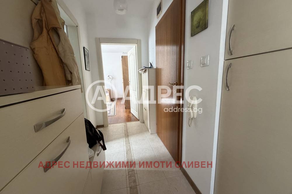 Продава 2-СТАЕН, гр. Сливен, Център, снимка 6 - Апартаменти - 56071130