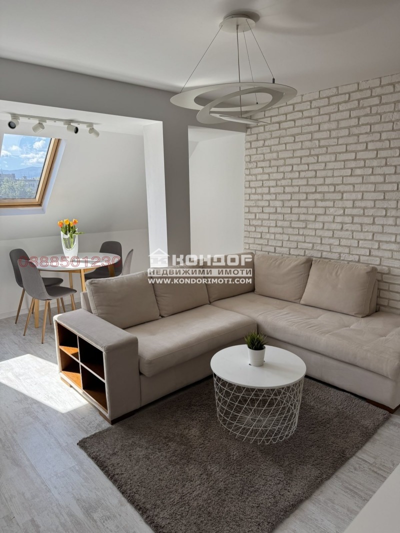 En venta  2 dormitorios Plovdiv , Vastanicheski , 96 metros cuadrados | 44686079 - imagen [4]