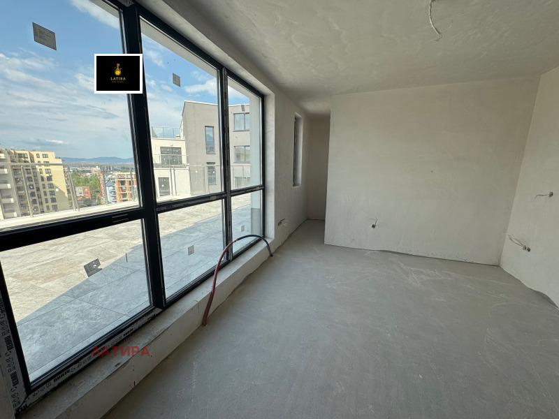 De vânzare  3 dormitoare Sofia , Poligona , 280 mp | 31838349 - imagine [5]