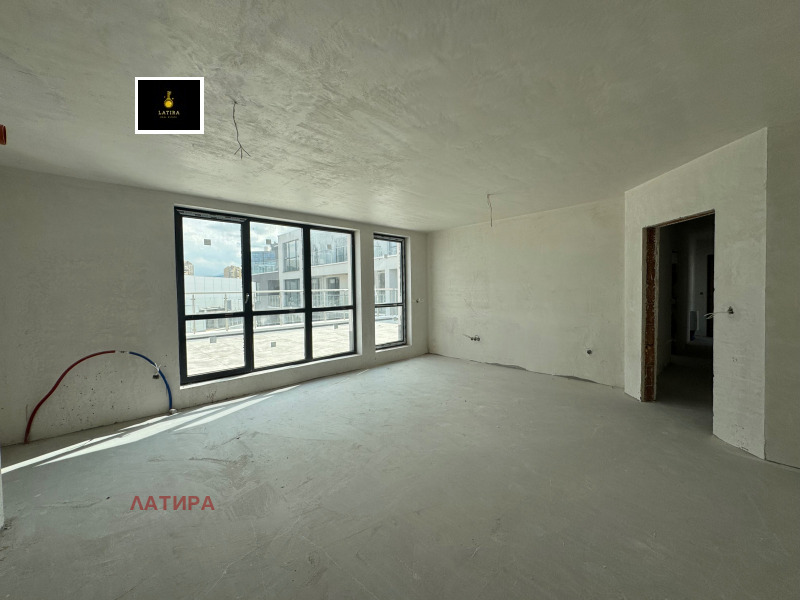 De vânzare  3 dormitoare Sofia , Poligona , 280 mp | 31838349 - imagine [10]