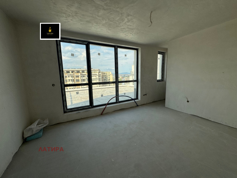 De vânzare  3 dormitoare Sofia , Poligona , 280 mp | 31838349 - imagine [3]