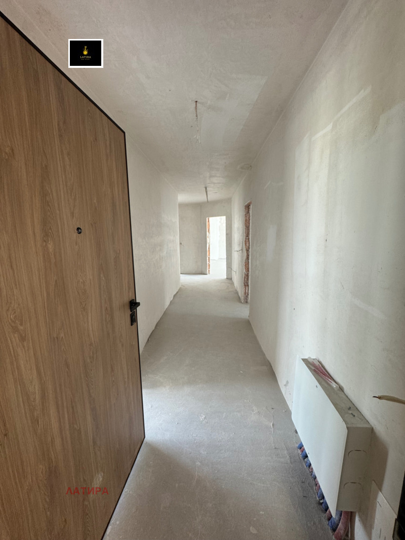 De vânzare  3 dormitoare Sofia , Poligona , 280 mp | 31838349 - imagine [14]