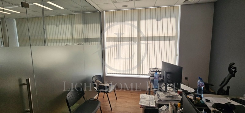 Te koop  Kantoor Plovdiv , Juzjen , 96 m² | 18690275 - afbeelding [2]