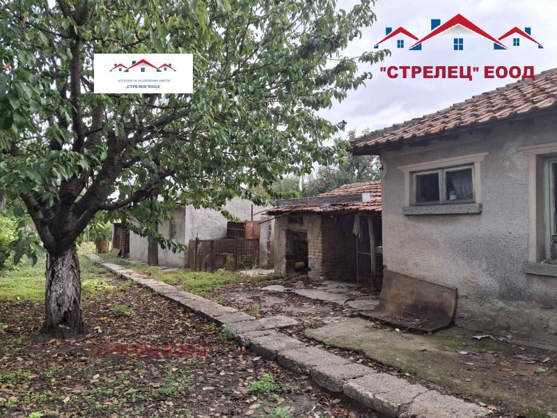 Продава КЪЩА, гр. Добрич, Рилци, снимка 3 - Къщи - 48155930