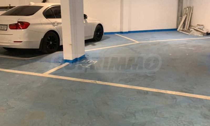 Продава ГАРАЖ, ПАРКОМЯСТО, гр. Варна, Окръжна болница-Генерали, снимка 3 - Гаражи и паркоместа - 53498582