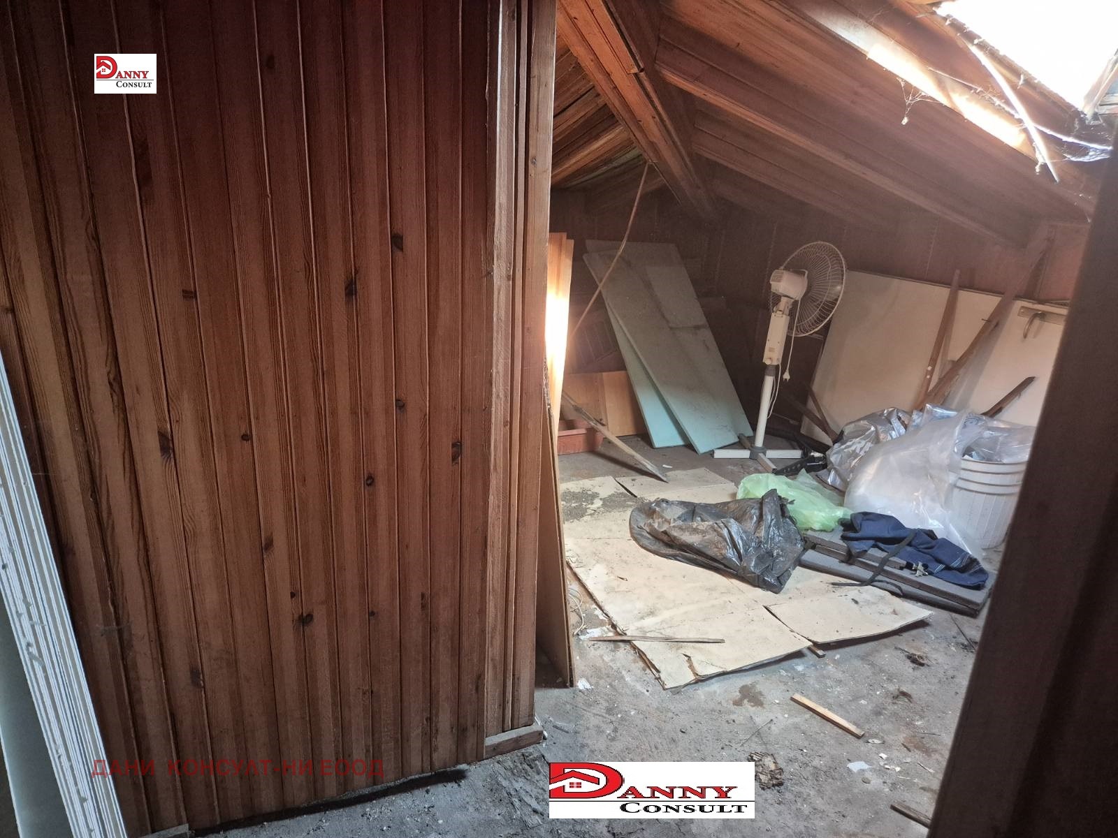 Продава МНОГОСТАЕН, гр. Велико Търново, Център, снимка 17 - Апартаменти - 56165362