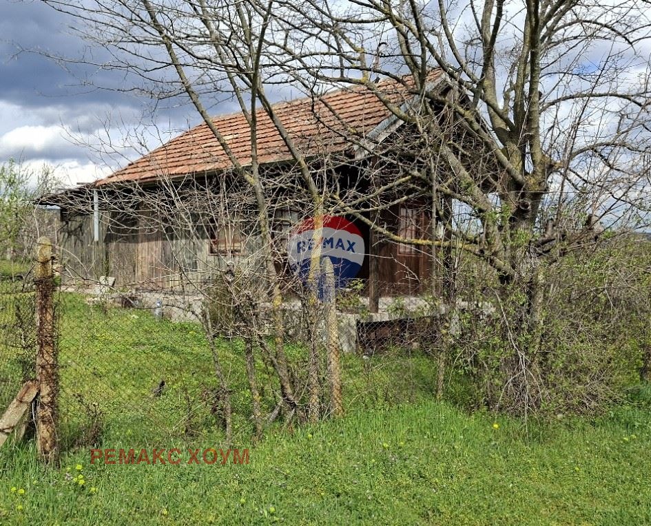 Продава ВИЛА, с. Доброглед, област Варна, снимка 2 - Вили - 54662720