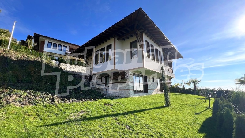 Продава КЪЩА в област Бургас, гр. Свети Влас - 199 кв.м / 780 000 € » 1 525 547.40 лв., БЪЛГЕРИАН ПРОПЕРТИС