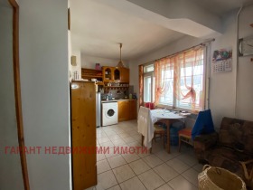 2 camere da letto Tsentar, Gabrovo 3