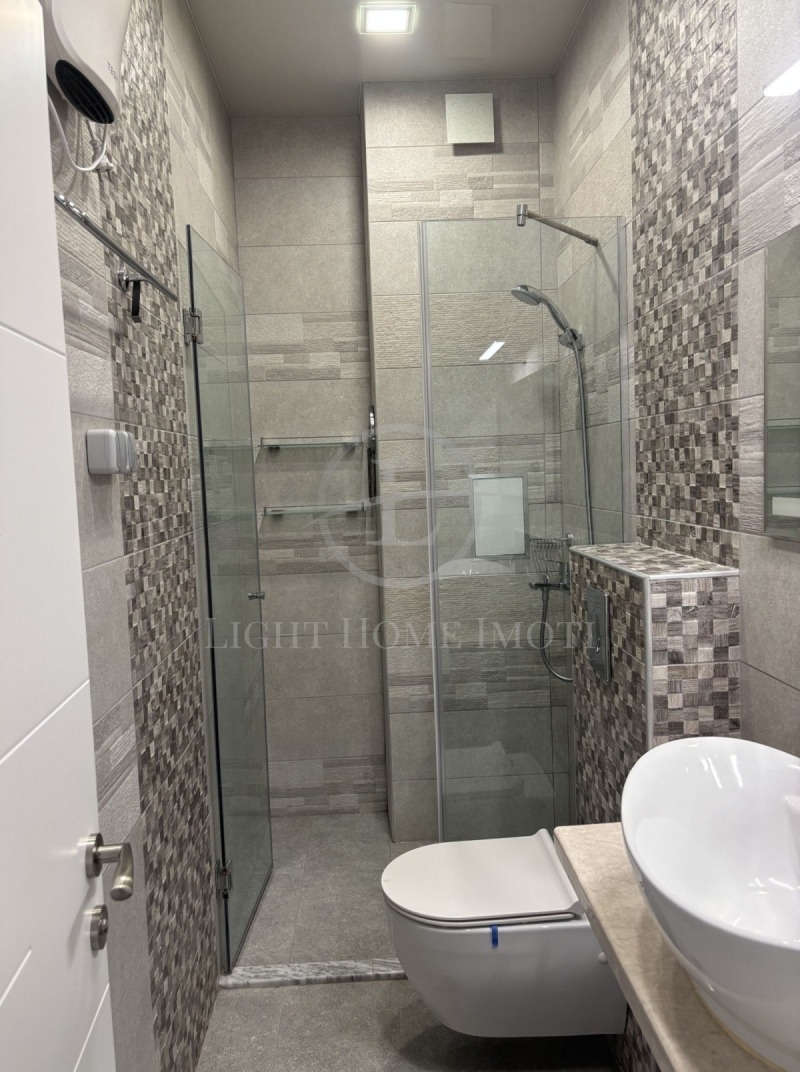 En venta  1 dormitorio Plovdiv , Jristo Smirnenski , 79 metros cuadrados | 71117608 - imagen [9]