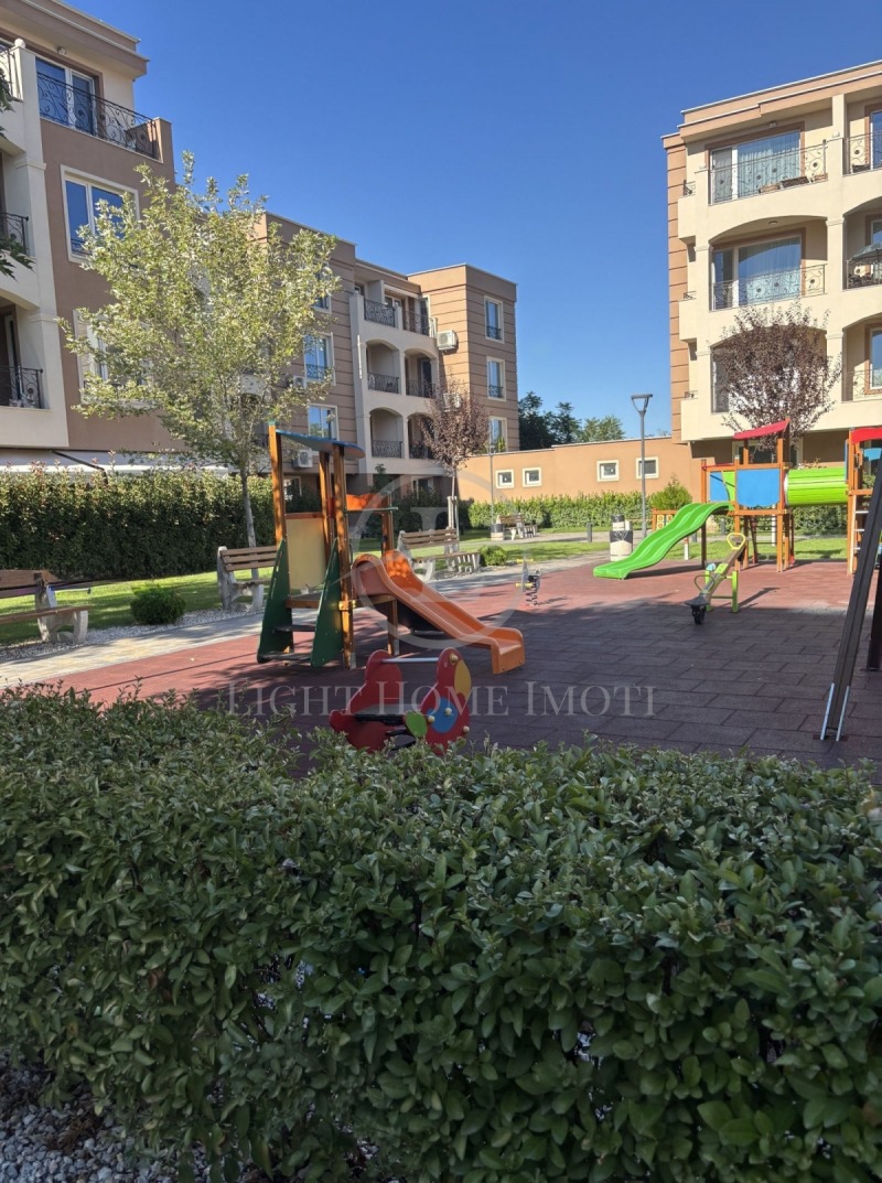 En venta  1 dormitorio Plovdiv , Jristo Smirnenski , 79 metros cuadrados | 71117608 - imagen [17]