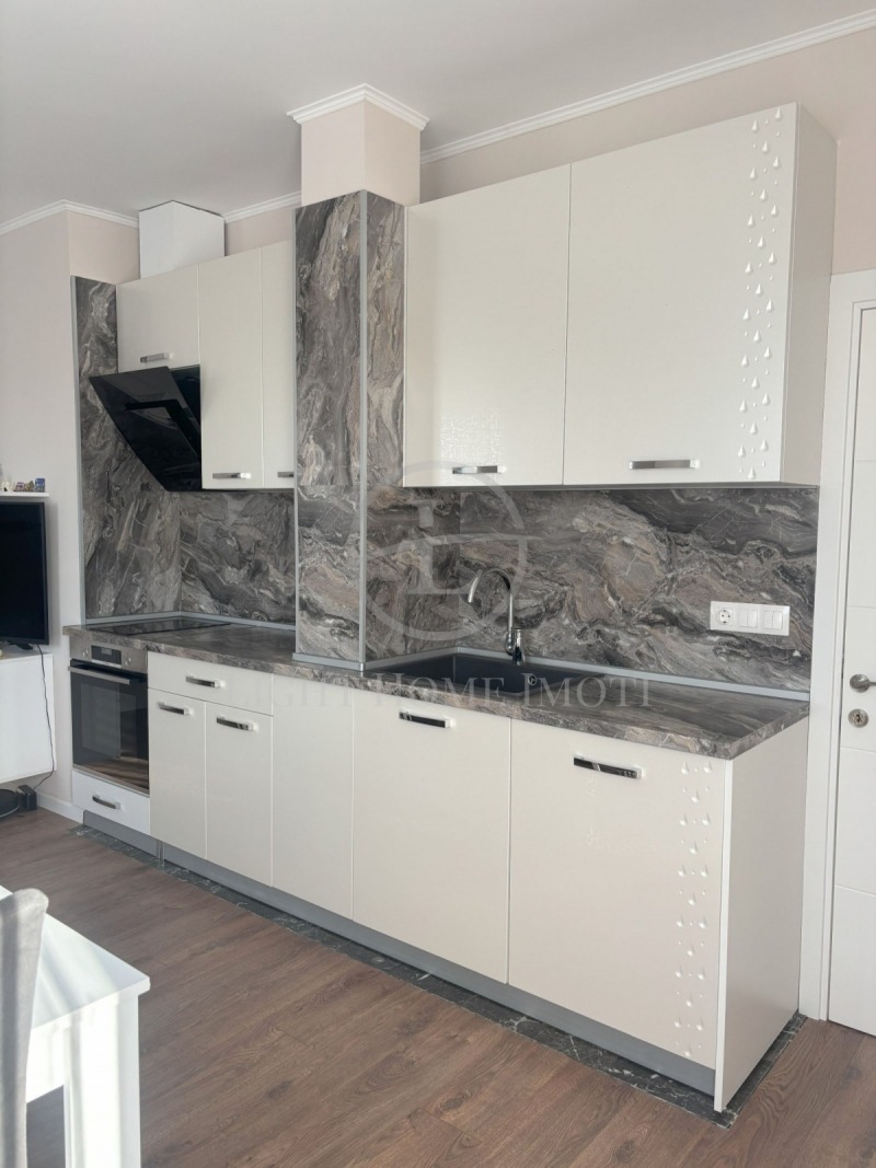 En venta  1 dormitorio Plovdiv , Jristo Smirnenski , 79 metros cuadrados | 71117608 - imagen [4]