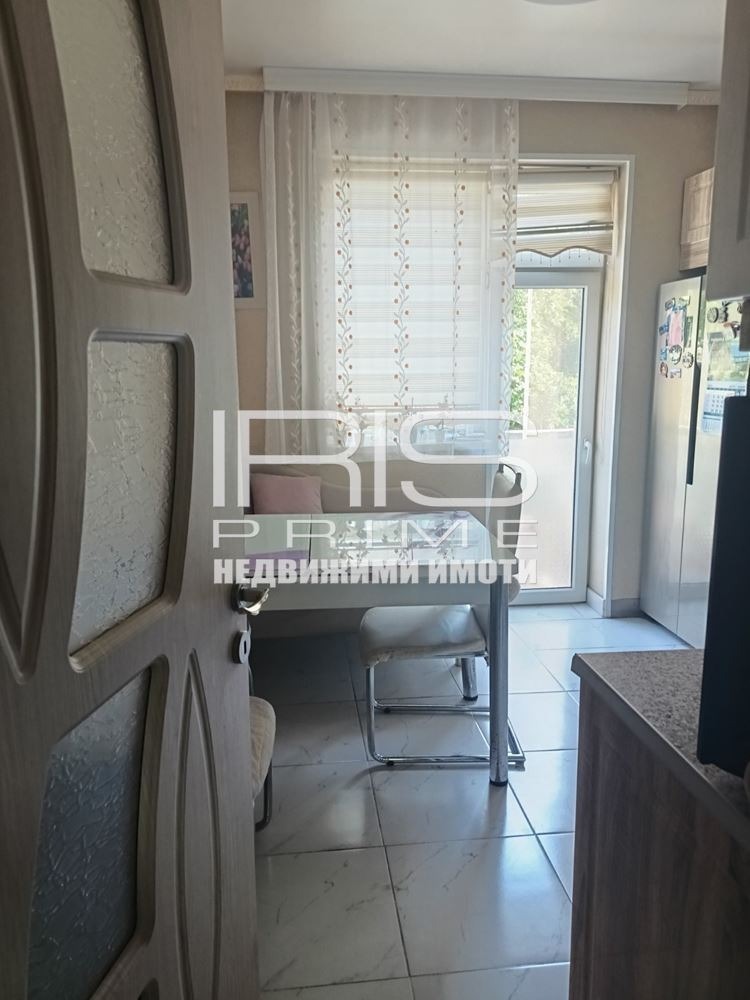 Продава 2-СТАЕН, гр. Шумен, Център, снимка 8 - Апартаменти - 55628160