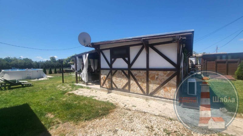 Продава КЪЩА, с. Крапец, област Добрич, снимка 3 - Къщи - 52291627