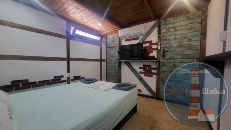 Продава КЪЩА, с. Крапец, област Добрич, снимка 12 - Къщи - 52291627