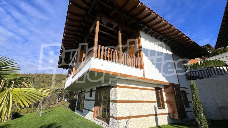 Продава КЪЩА, гр. Свети Влас, област Бургас, снимка 8 - Къщи - 52636244