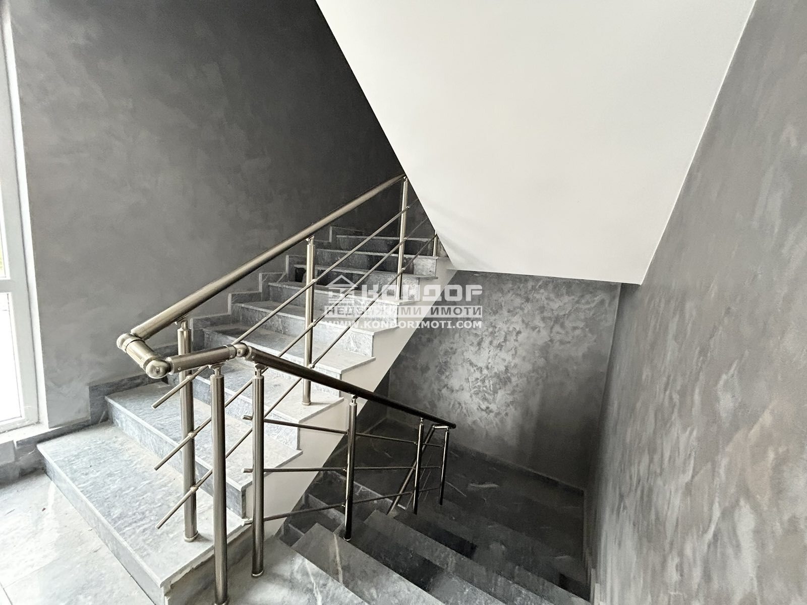 Продава 2-СТАЕН, гр. Пловдив, Кючук Париж, снимка 7 - Апартаменти - 54023665