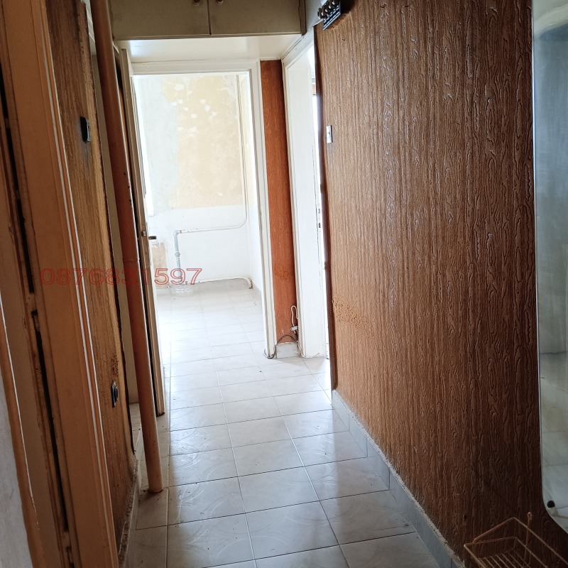 Продава 3-СТАЕН, гр. Плевен, Идеален център, снимка 3 - Апартаменти - 52785495