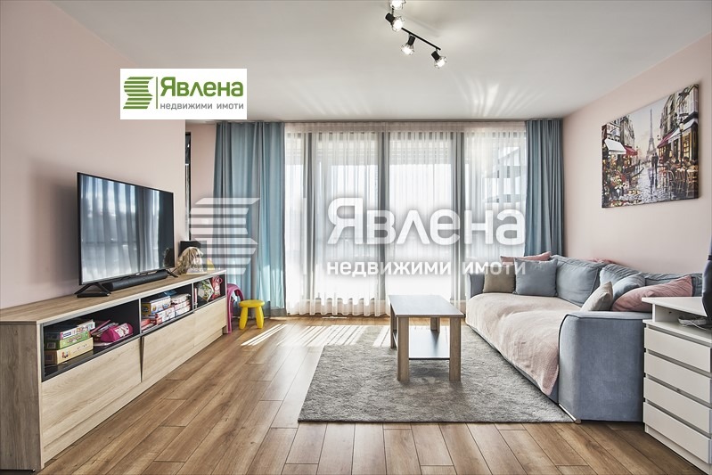 De vânzare  3 dormitoare Sofia , Crâstova vada , 370 mp | 17318950 - imagine [4]