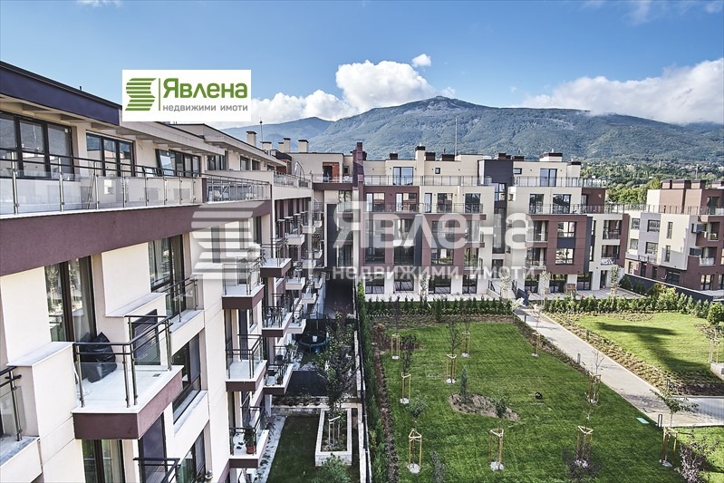De vânzare  3 dormitoare Sofia , Crâstova vada , 370 mp | 17318950 - imagine [9]