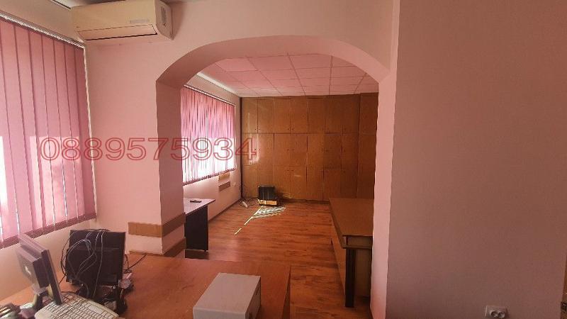 Продава ЕТАЖ ОТ КЪЩА, гр. Стара Загора, Център, снимка 6 - Етаж от къща - 52782639