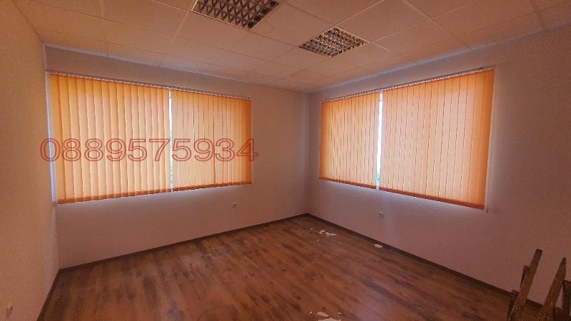 Продава ЕТАЖ ОТ КЪЩА, гр. Стара Загора, Център, снимка 11 - Етаж от къща - 52782639