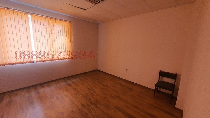 Продава ЕТАЖ ОТ КЪЩА, гр. Стара Загора, Център, снимка 3 - Етаж от къща - 52782639