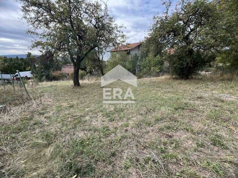 Продава МАГАЗИН, гр. Годеч, област София област, снимка 6 - Магазини - 52051393