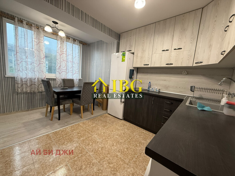 Продава 2-СТАЕН, гр. Русе, Дружба 3, снимка 2 - Апартаменти - 56733892