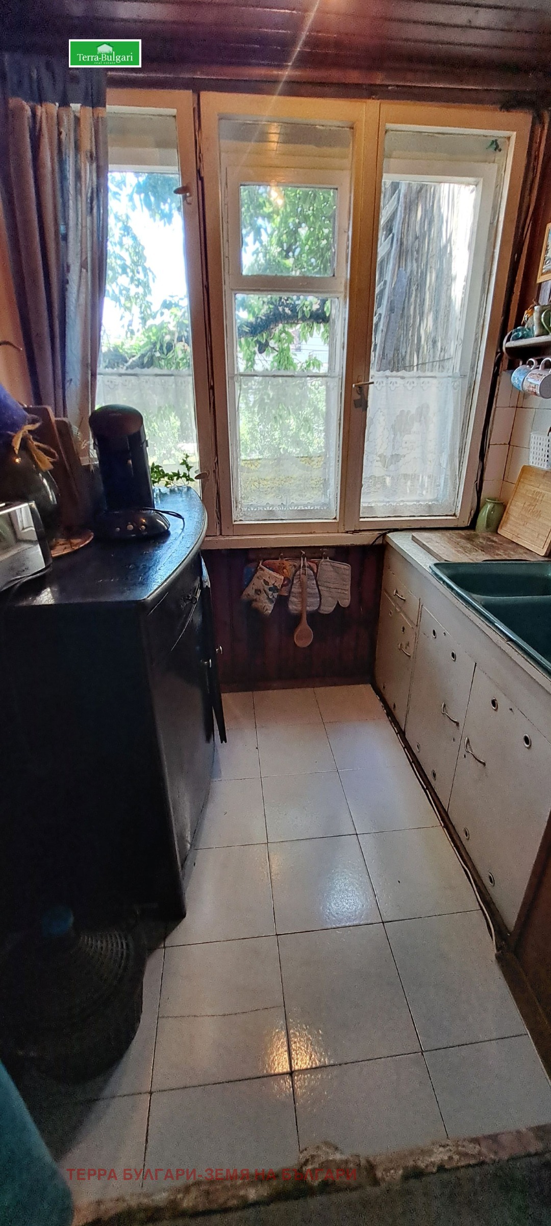 Продава КЪЩА, гр. Перник, Център, снимка 9 - Къщи - 54052279