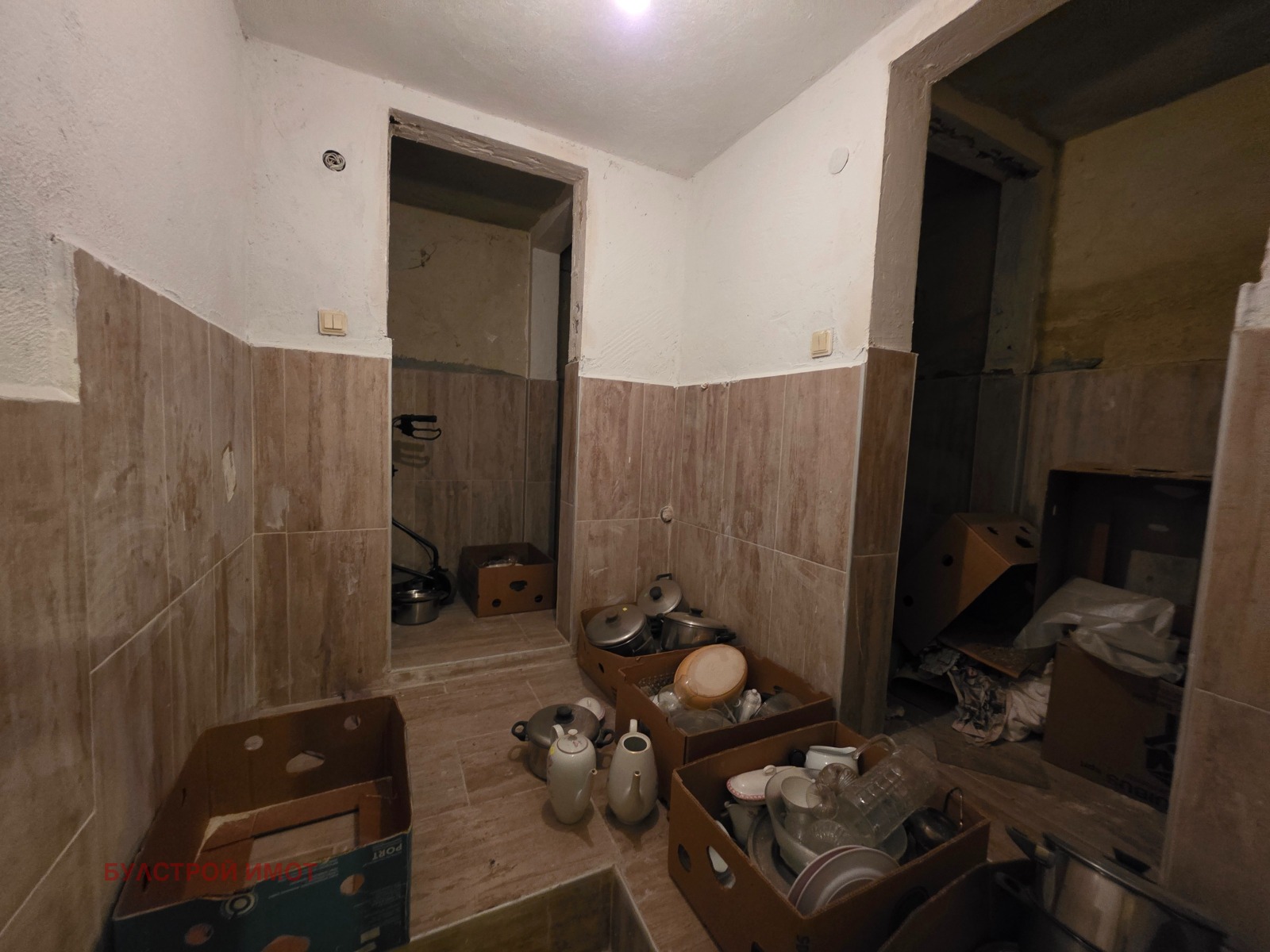 Продава МАГАЗИН, гр. Варна, ВИНС-Червен площад, снимка 11 - Магазини - 55978068