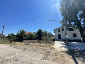 Casa Saedinenie, región Plovdiv 2