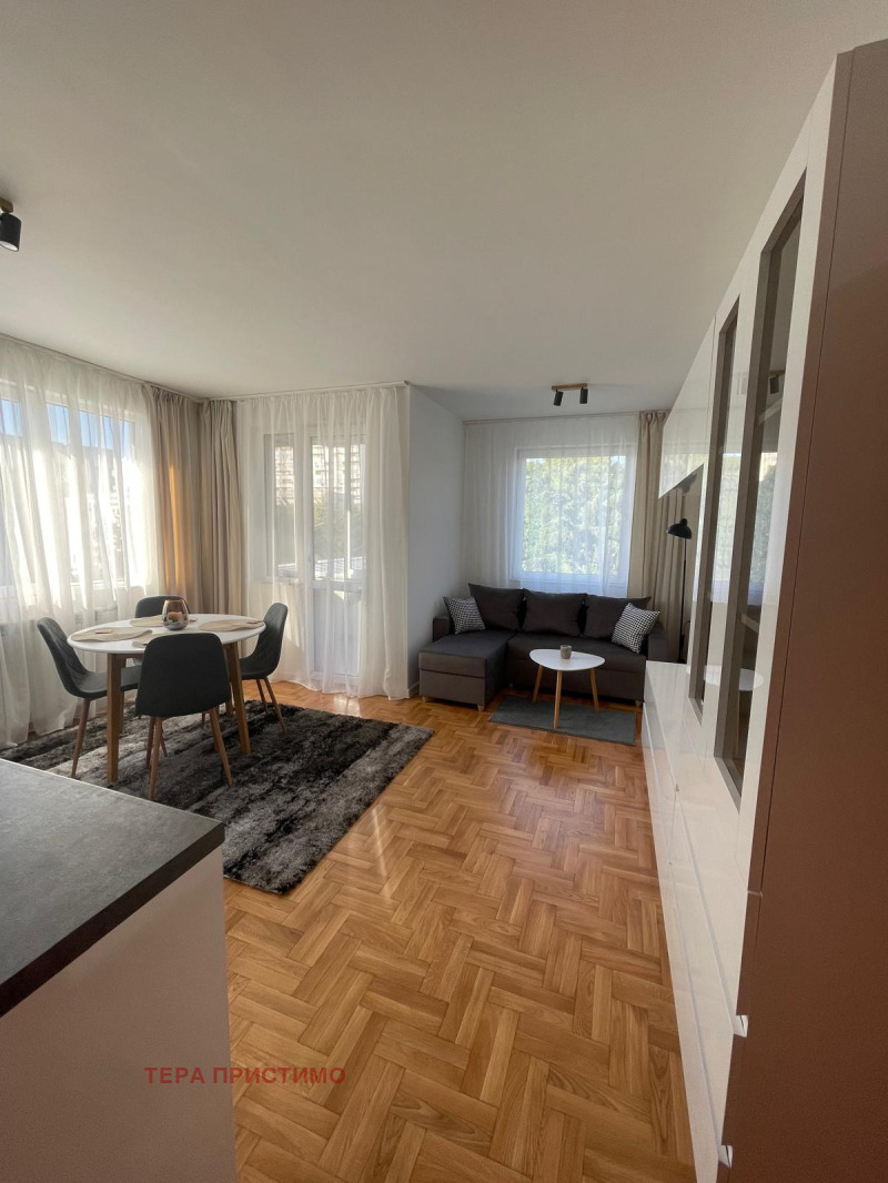 De vânzare  1 dormitor Ruse , Vâzrajdane , 62 mp | 71964780 - imagine [2]