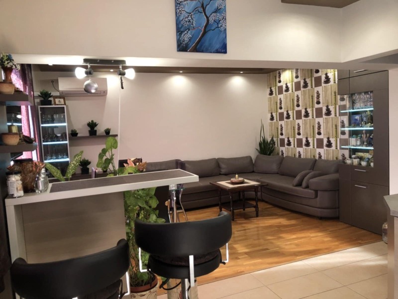Продава  3-стаен град Плевен , Широк център , 105 кв.м | 27488944 - изображение [6]