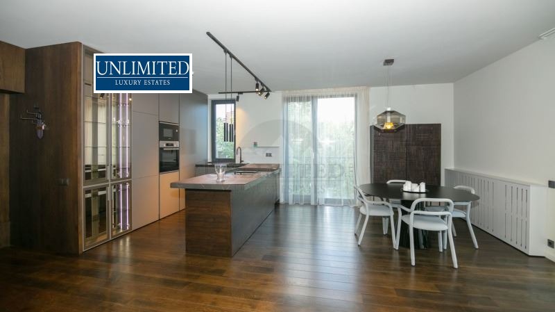 Продава 3-СТАЕН, гр. София, Изгрев, снимка 2 - Апартаменти - 54103987