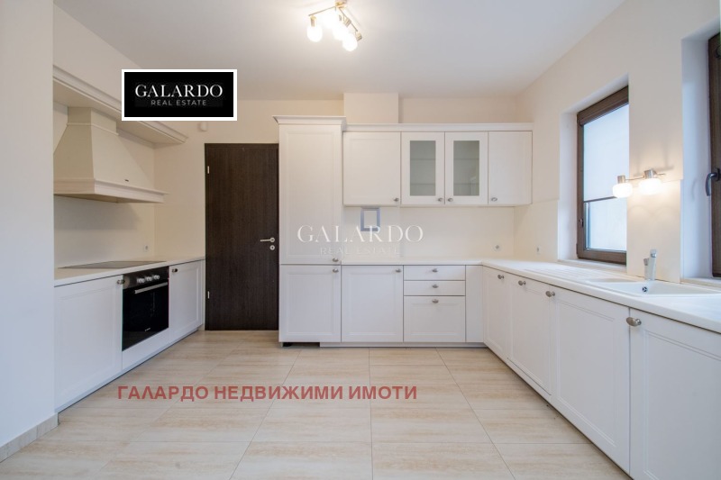 Till salu  Hus Sofia , Bistrica , 535 kvm | 60502328 - bild [4]