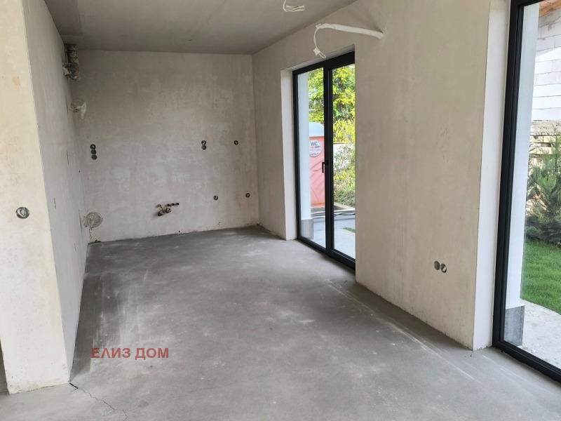 Продава КЪЩА, гр. Варна, м-т Манастирски рид, снимка 3 - Къщи - 52533058