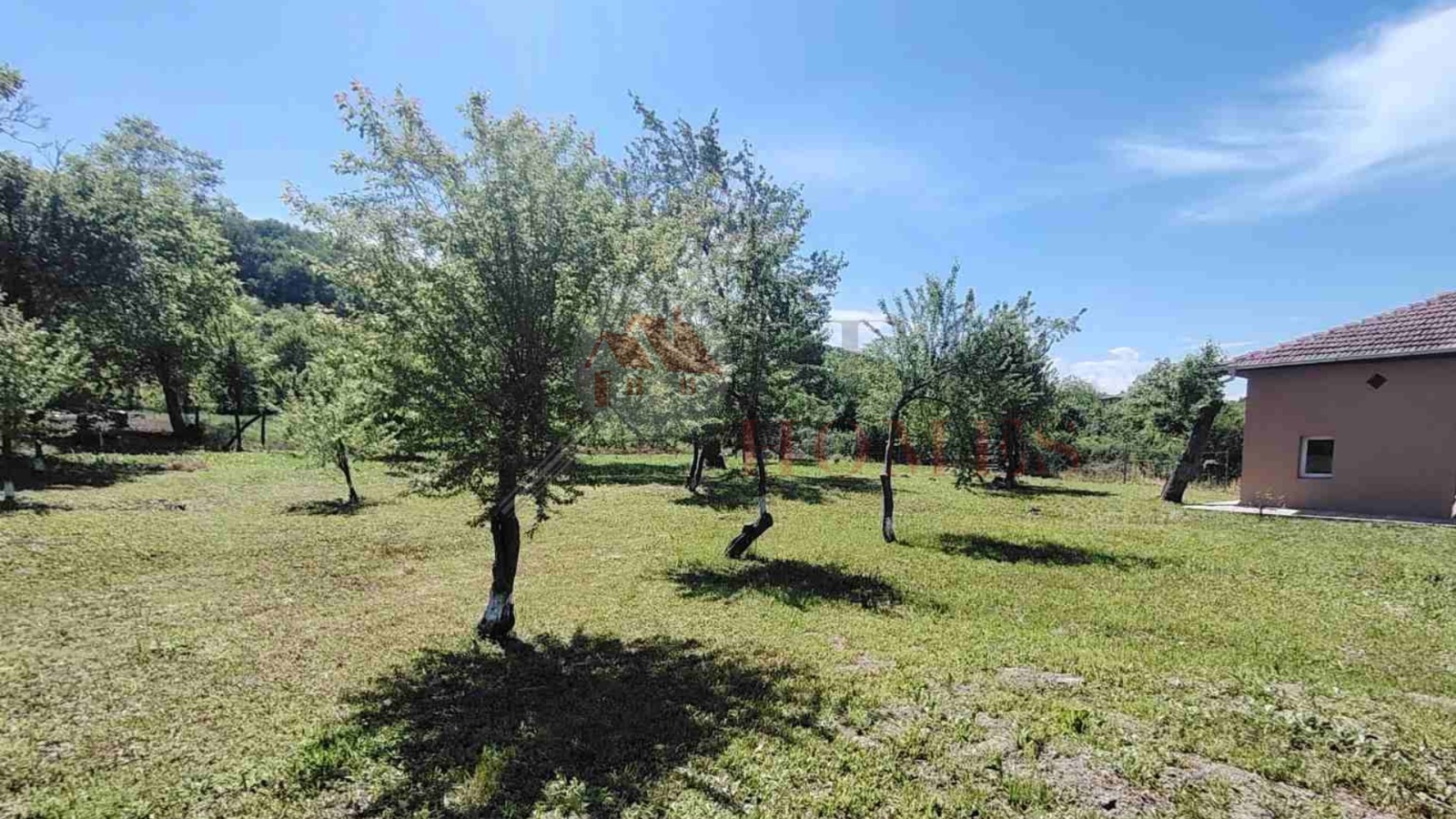 Продава КЪЩА, с. Пчелище, област Велико Търново, снимка 16 - Къщи - 54626446