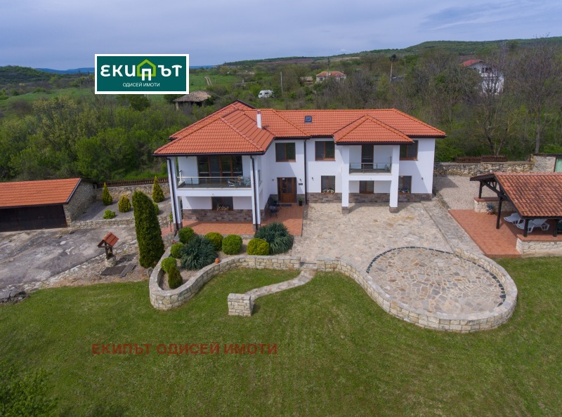 Продава КЪЩА в област Варна, с. Добрина - 492 кв.м / 250 000 € » 488 957.50 лв., ЕКИПЪТ ОДИСЕЙ ИМОТИ