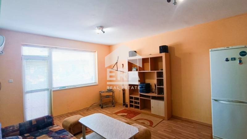 Продава 2-СТАЕН, гр. Търговище, Боровец, снимка 2 - Aпартаменти - 48673131