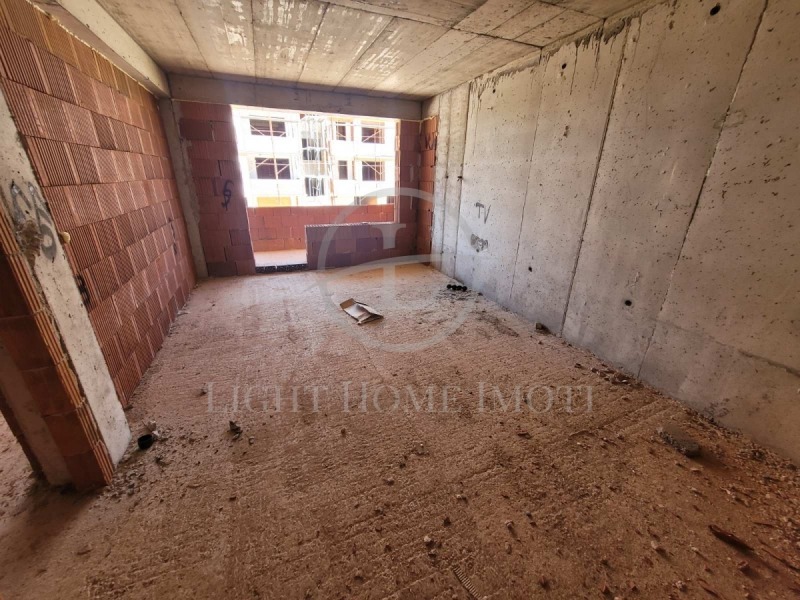 For Sale  1 bedroom Plovdiv , Ostromila , 58 sq.m | 53611433 - image [2]