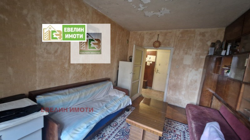 Продава 2-СТАЕН, гр. Русе, Възраждане, снимка 3 - Апартаменти - 52535667