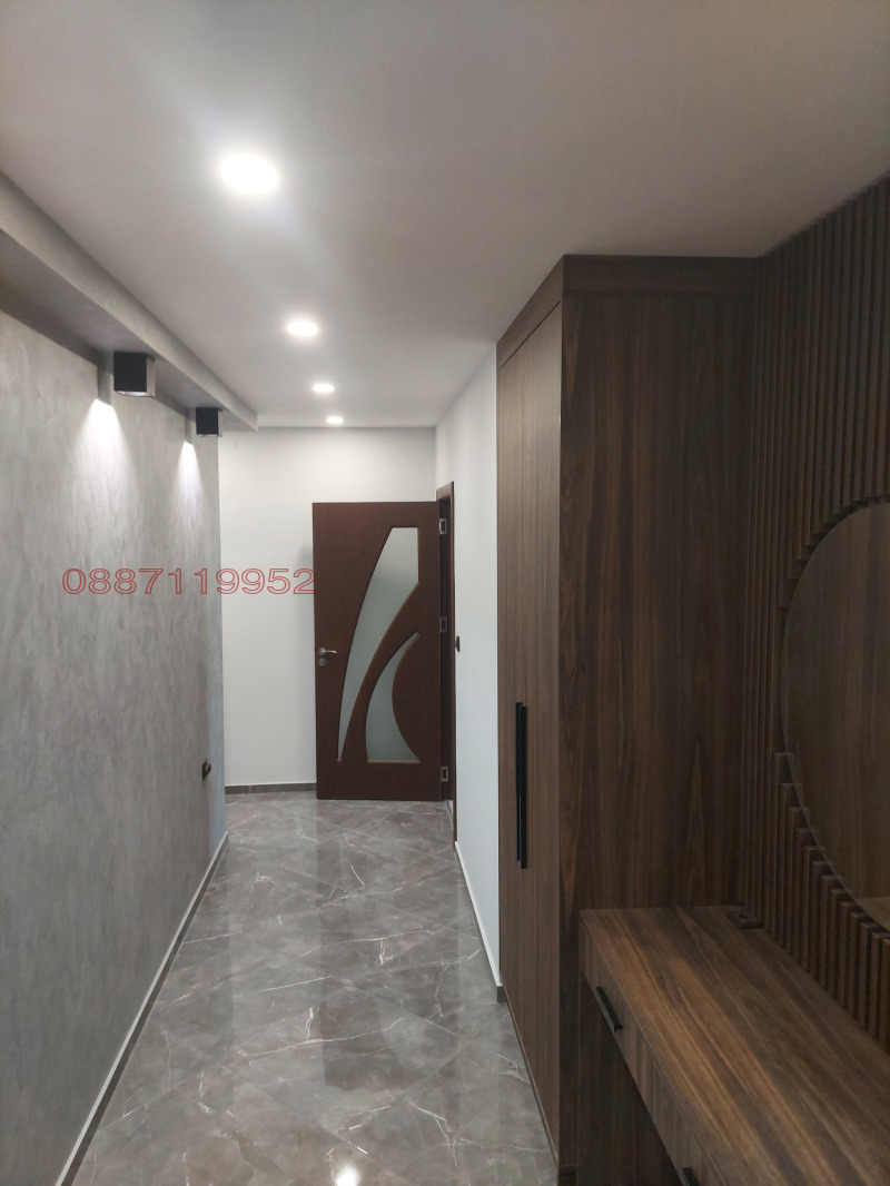 Продава МНОГОСТАЕН, гр. Стара Загора, Център, снимка 10 - Апартаменти - 52785213