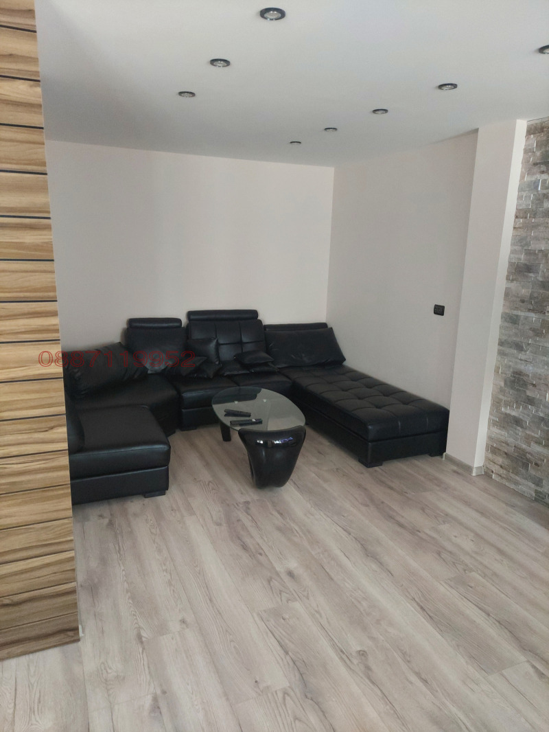 Продава МНОГОСТАЕН, гр. Стара Загора, Център, снимка 3 - Апартаменти - 52785213