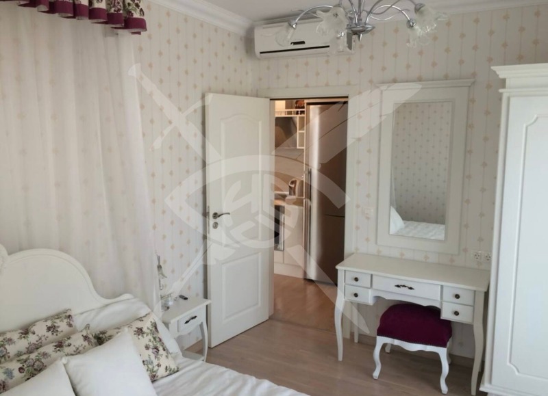 En venta  3+ dormitorios región Burgas , k.k. Slanchev bryag , 132 metros cuadrados | 92201729 - imagen [3]