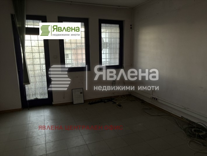 Продава КЪЩА, гр. Пазарджик, Идеален център, снимка 3 - Къщи - 48923608