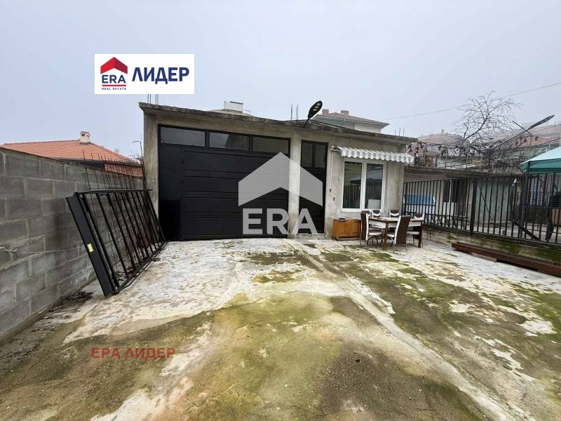 Продава КЪЩА, гр. Русе, Дружба 2, снимка 12 - Къщи - 54273403