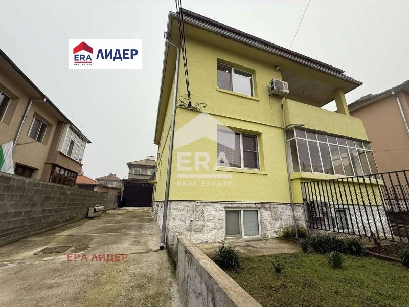 Продава КЪЩА, гр. Русе, Дружба 2, снимка 9 - Къщи - 54273403